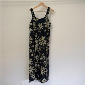 Natural Life Floral Black and Cream Midi Dress